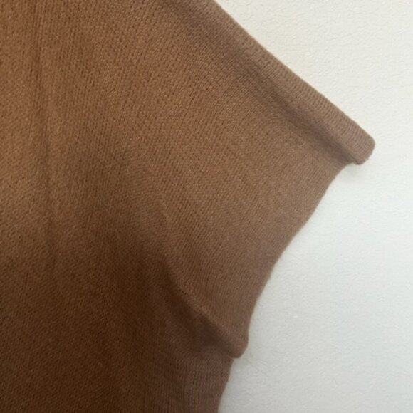 NWOT Express Oversized Very Soft Camel Brown Poncho Sweater Shawl - Picture 6 of 7